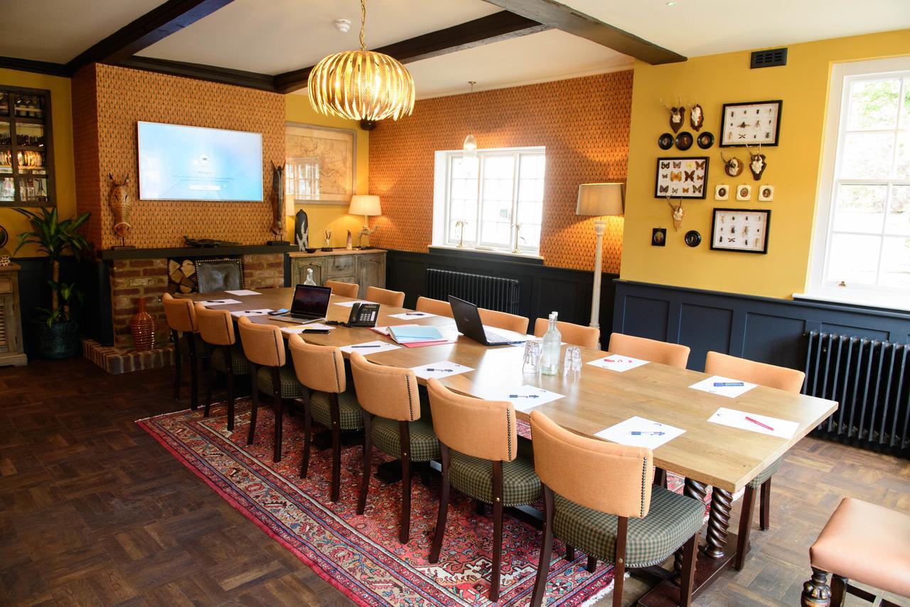The White Horse Hotel Hertingfordbury Ngoại thất bức ảnh